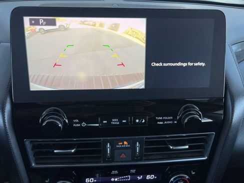 Used 2021 Nissan Armada SV image 20