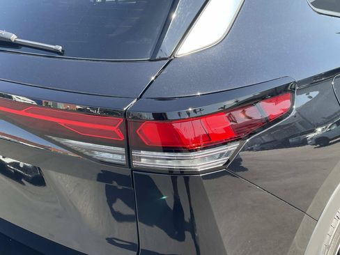 Certified 2026 Volkswagen Tiguan S FWD image 30