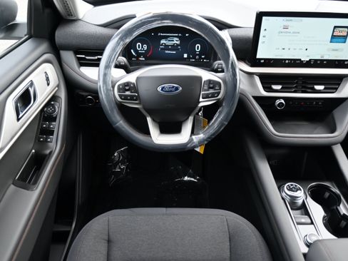 New 2026 Ford Explorer Active RWD image 20