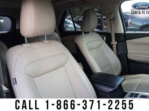 Used 2020 Ford Explorer Limited w/ Class III Trailer Tow Package RWD image 31