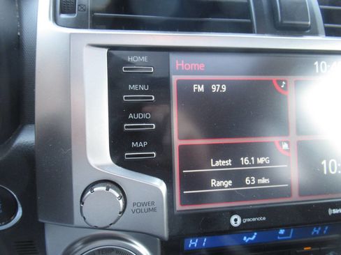 Used 2023 Toyota 4Runner SR5 Premium image 32