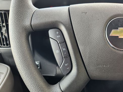 New 2025 Chevrolet Express 4500 w/ Power Convenience Package image 28