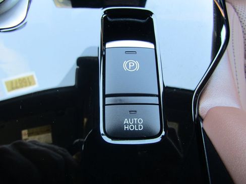 Used 2025 Mitsubishi Outlander SEL AWD/4WD image 37