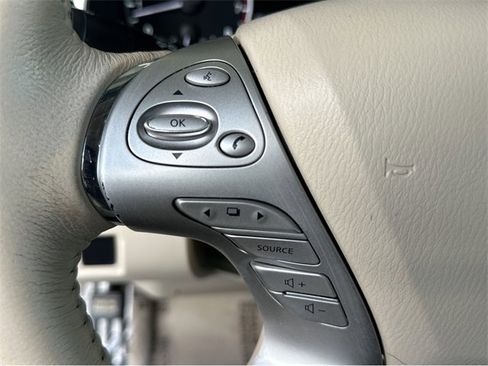 Used 2015 Nissan Murano SL image 26