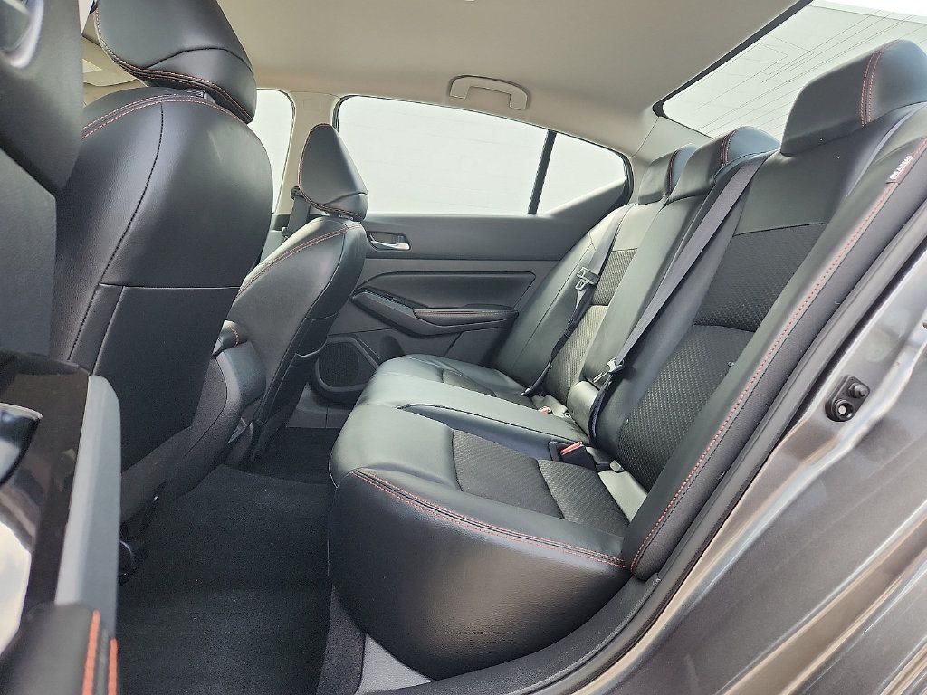 Used 2023 Nissan Altima 2.5 SR FWD image 6