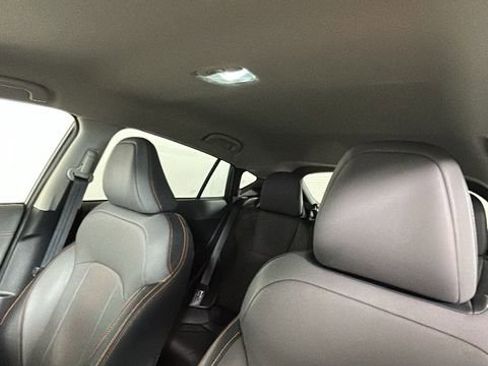 Used 2024 Subaru Crosstrek 2.5i Limited AWD/4WD image 13
