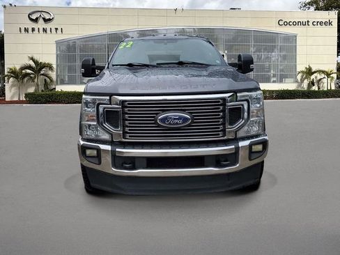 Used 2022 Ford F350 Lariat w/ Lariat Ultimate Package AWD/4WD image 2
