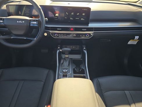 New 2026 Kia Sorento S w/ S Panoramic Sunroof Package FWD image 16
