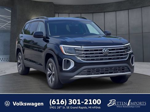 New 2026 Volkswagen Atlas SE AWD/4WD image 1