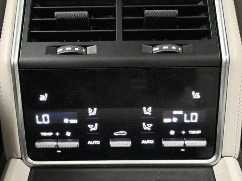 Certified 2023 Porsche Panamera 4 AWD/4WD image 23