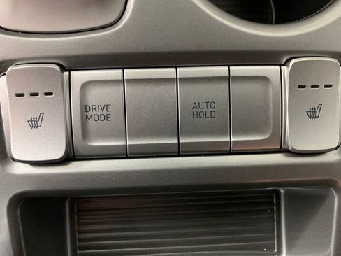 Used 2020 Hyundai Kona SEL FWD image 26