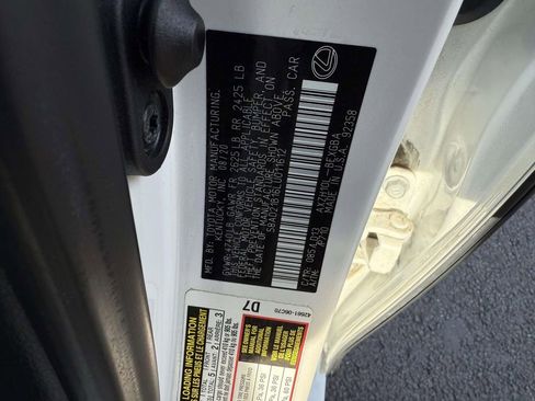 Used 2020 Lexus ES 300h w/ Premium Package image 31