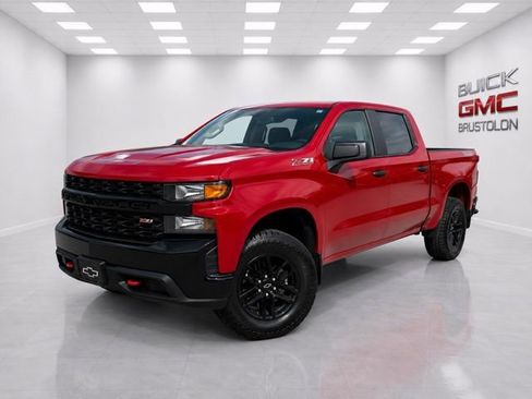 Used 2020 Chevrolet Silverado 1500 Custom Trail Boss w/ Custom Convenience Package AWD/4WD image 3