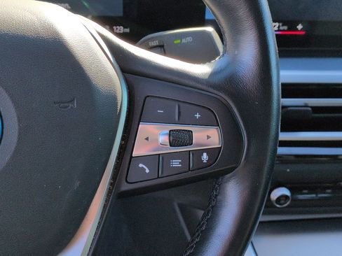 Used 2023 BMW i4 eDrive35 w/ Premium Package image 19