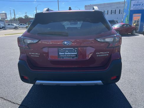 Used 2025 Subaru Outback Touring XT image 5