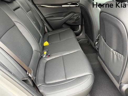 New 2026 Kia Seltos EX image 13