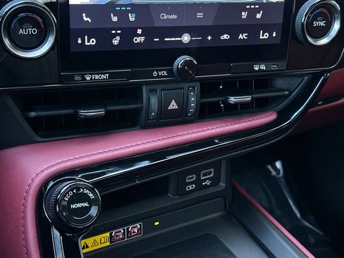 Used 2024 Lexus NX 350h AWD image 20