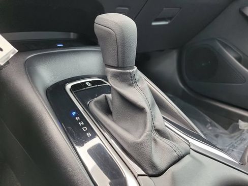 Used 2025 Toyota Corolla LE FWD image 29