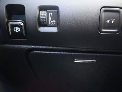 Used 2018 Chevrolet Impala LT FWD image 29