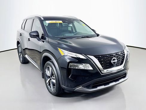 Used 2023 Nissan Rogue SL w/ SL Premium Package FWD image 3