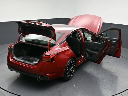 New 2026 Nissan Altima 2.5 SR FWD image 33