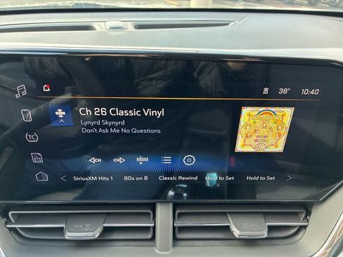 New 2026 Chevrolet Trax LT w/ LT Convenience Package image 4