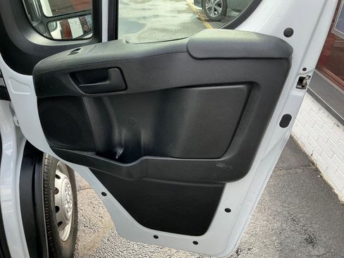Used 2023 RAM ProMaster 2500 FWD image 23