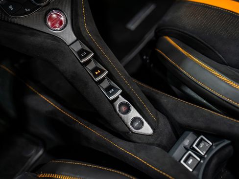 Used 2020 McLaren 720S Luxury image 58