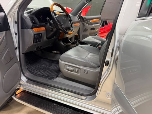 Used 2006 Lexus GX 470 AWD/4WD image 24