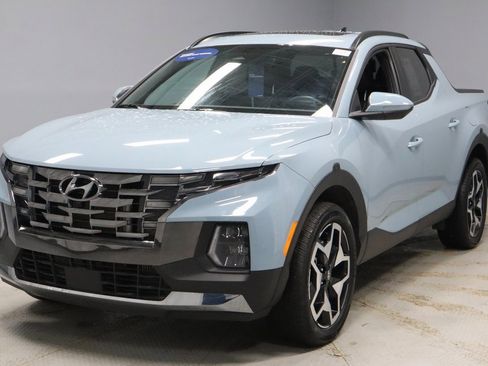 Certified 2023 Hyundai Santa Cruz Limited image 11