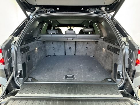 Used 2022 BMW X5 M Base w/ Competition Package 2 image 18