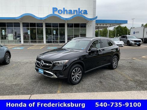 Used 2025 Mercedes-Benz GLC 300 4MATIC image 2