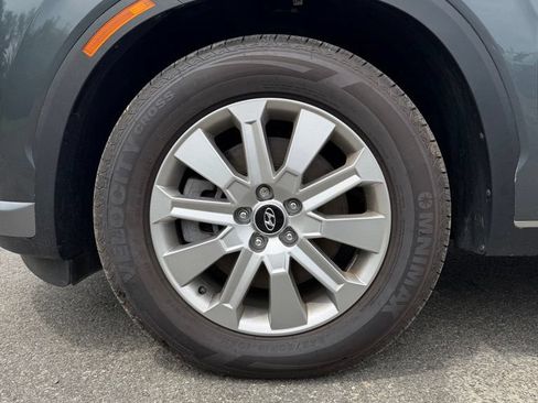 Used 2023 Hyundai Palisade SE AWD/4WD image 15