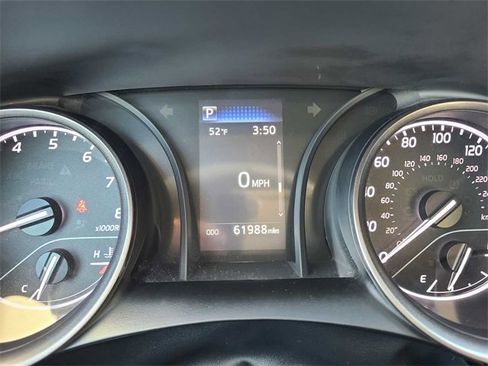 Used 2023 Toyota Camry SE image 22
