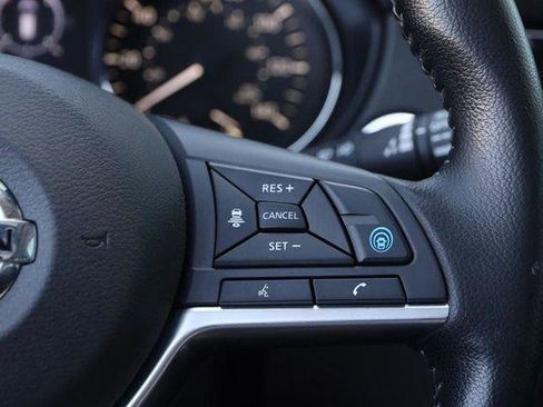 Used 2020 Nissan Rogue SV w/ Sun & Sound Touring Package AWD/4WD image 14