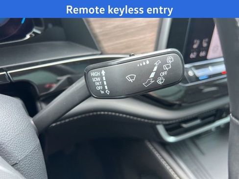 New 2026 Volkswagen Atlas SEL image 10