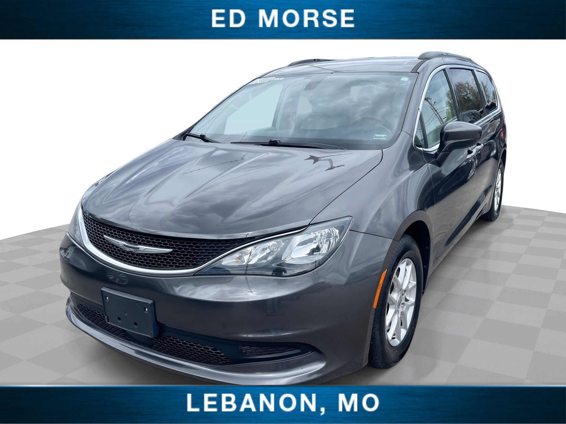 Used 2021 Chrysler Voyager Lxi FWD image 1