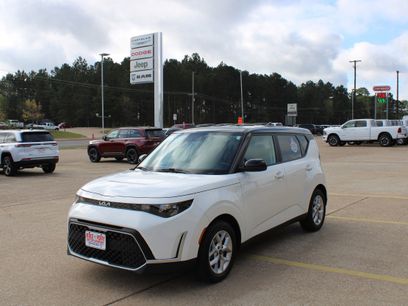 Used 2023 Kia Soul S