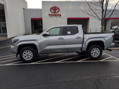 New 2025 Toyota Tacoma SR5 image 8