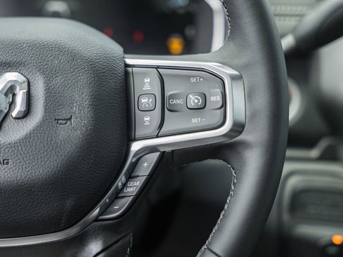New 2026 RAM 3500 Laramie AWD/4WD image 33