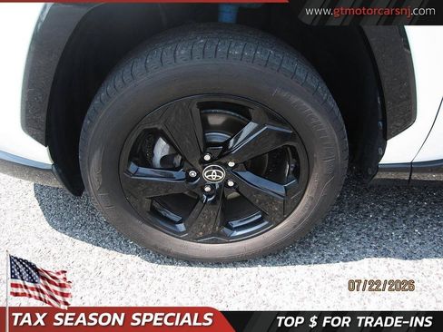 Used 2021 Toyota RAV4 XSE AWD/4WD image 10