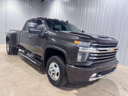 Used 2021 Chevrolet Silverado 3500 High Country image 8