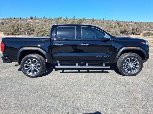 New 2026 GMC Canyon Denali image 3