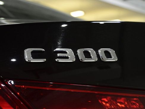 Used 2022 Mercedes-Benz C 300 4MATIC Sedan image 22