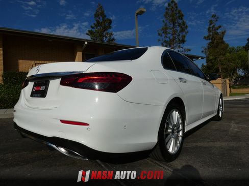 Used 2022 Mercedes-Benz E 350 Sedan image 8