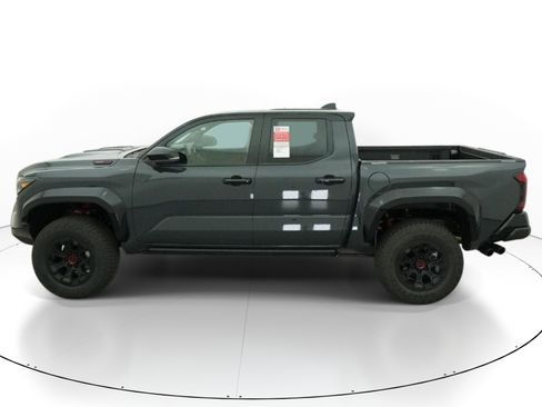 New 2026 Toyota Tacoma TRD Pro AWD/4WD image 3