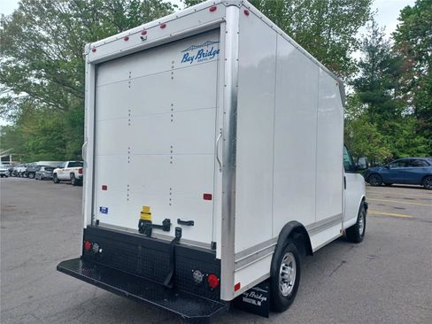 New 2024 Chevrolet Express 3500 w/ Power Convenience Package RWD image 4