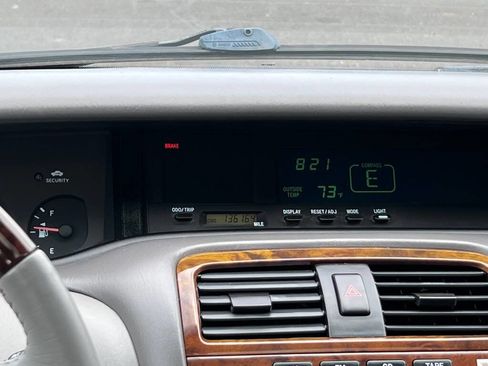 Used 2004 Toyota Avalon XL FWD image 13