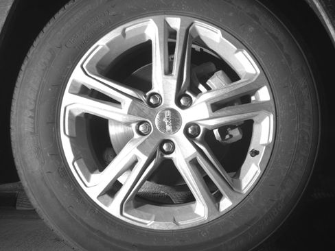 Used 2024 GMC Terrain SLE FWD image 13