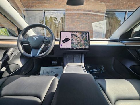Used 2023 Tesla Model 3 Standard Range RWD image 37